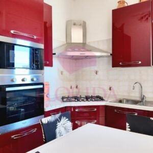 Cucina usata angolare mt. 3 completa di alcuni elettrodomestici